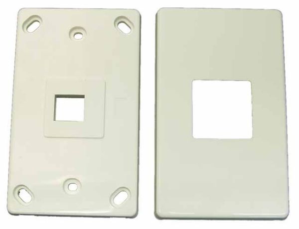 Picture of Single Port RJ45 Keystone Face Plate 2 Piece Horizontal Mount