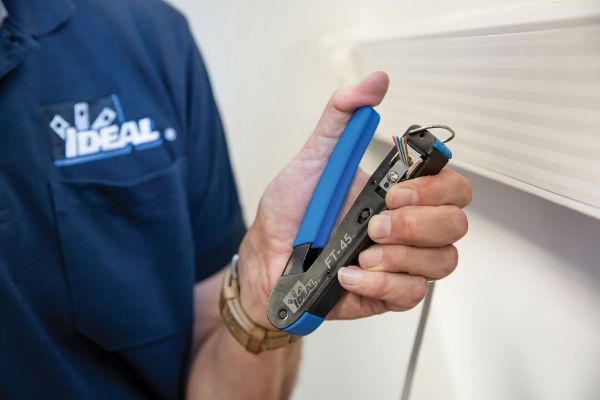 Picture of Feed Through Modular Plug Crimp Tool