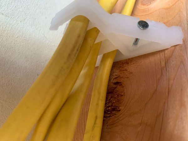 Picture of Cable Stacker. Bag of 25