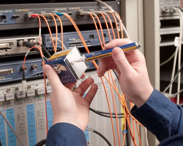 Picture of Fibre Optic Cleaning Kit