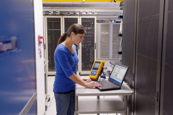 Picture of Optifiber Pro Quad OTDR w/ Inspection