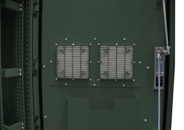 Picture of 18RU Outdoor FreeStanding Cabinet. (800x600x975mm) IP45 Rated