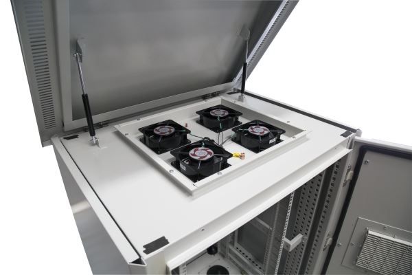 Picture of 18RU Outdoor FreeStanding Cabinet. (800x600x975mm) IP45 Rated