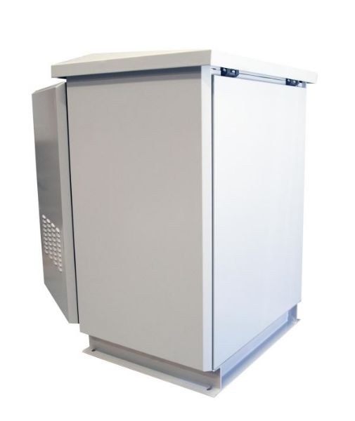 Picture of 18RU Outdoor FreeStanding Cabinet. (800x600x975mm) IP45 Rated