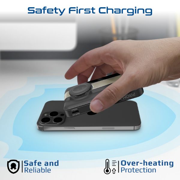 Picture of 10000mAh 3-in-1 Smartphone & Apple Watch Charging PowerBank w Dual USB-C & Lightning Cable