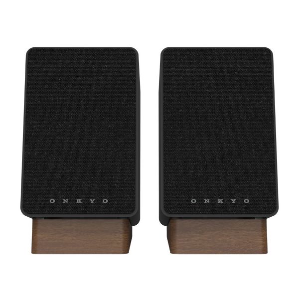 Picture of F100P Turntable with Black ONKYO GX30ARCB Powered Bookshe Speakers.